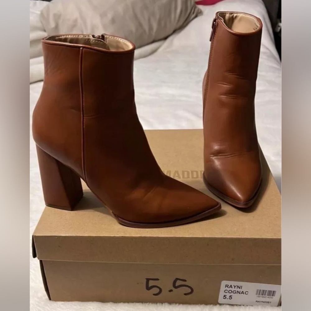 Steve Madden Rayni Cognac boots size 5.5
